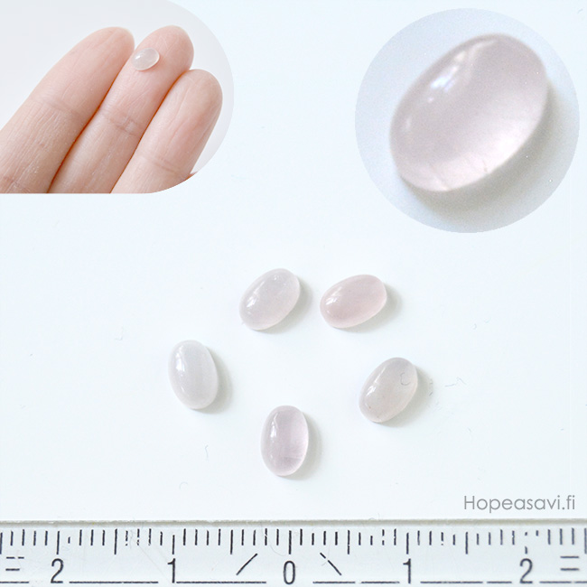  *Uutuus* Ruusukvartsi, vaalea pinkki, vrin svy uniikki, soikea 6x4mm, 1kpl