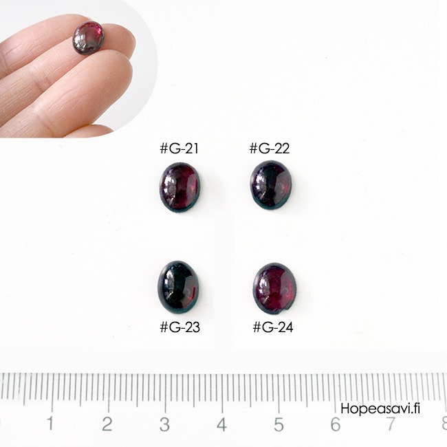 Granaatti (Garnetti), py�r�hiottu kapussi, soikea 10x8 paksuus noin 2.5mm, kuvassa #21, kaunis l�mmin v�ri, 1kpl