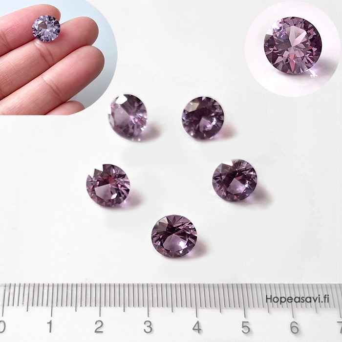 *Uutuus* Synteettinen Aleksandriitti, kaunis purppura, py�re� 10mm, 1 kpl *Polttoa ei testattu*