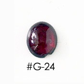 Granaatti (Garnetti), py�r�hiottu kapussi, soikea 10x8 paksuus noin 2.5mm, kuvassa #24, kaunis l�mmin v�ri, 1kpl *Huom. kiven alareunassa pieni kolo