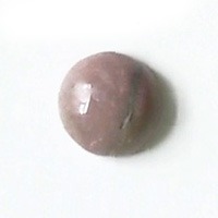 Rodoniitti, py�r�hiottu kapussi, ympyr� 10mm, tasainen tausta, kuvassa #101, uniikki kivi