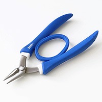   *Uutuus* Puolipy�r�pihdit, ter�v� pinsettim�inen k�rki, pehme� jousitus, valmistettu Japanissa